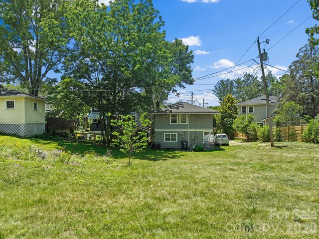 111 Norwood Avenue, Asheville, NC 28804