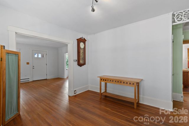111 Norwood Avenue, Asheville, NC 28804