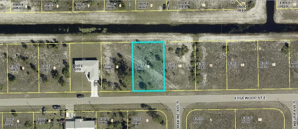 1123 Edgewood ST E, Lehigh Acres, FL 33974