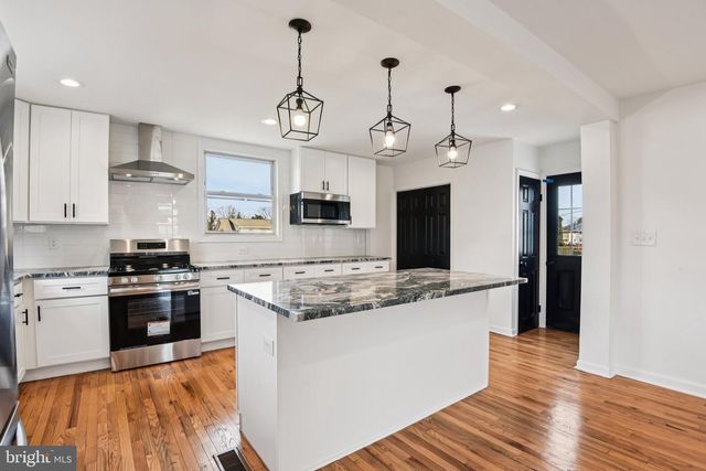 4318 GROVELAND AVE, Baltimore, MD 21215