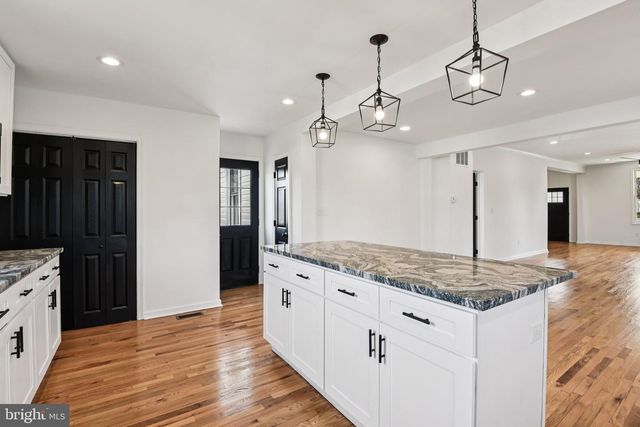 4318 GROVELAND AVE, Baltimore, MD 21215