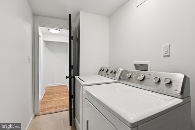 4318 GROVELAND AVE, Baltimore, MD 21215