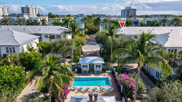 349 E Mallory Circle, Delray Beach, FL 33483