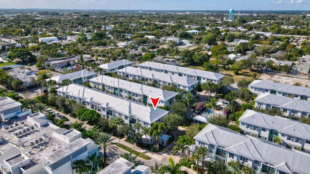 349 E Mallory Circle, Delray Beach, FL 33483