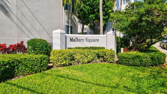 349 E Mallory Circle, Delray Beach, FL 33483