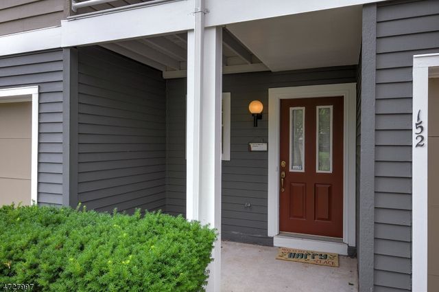 152 Bonney Ct, Bridgewater Twp., NJ 08807