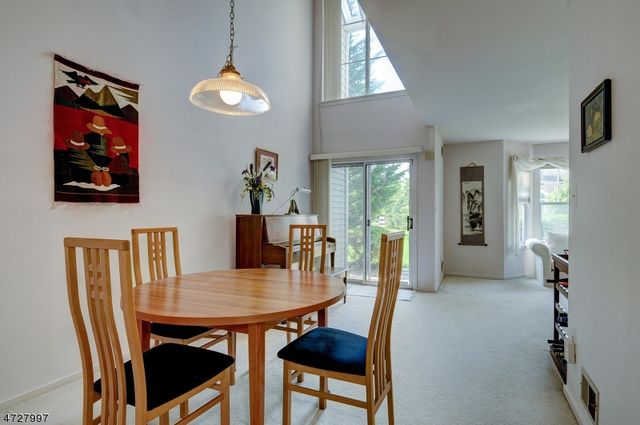 152 Bonney Ct, Bridgewater Twp., NJ 08807