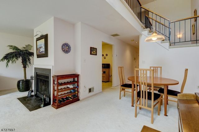 152 Bonney Ct, Bridgewater Twp., NJ 08807