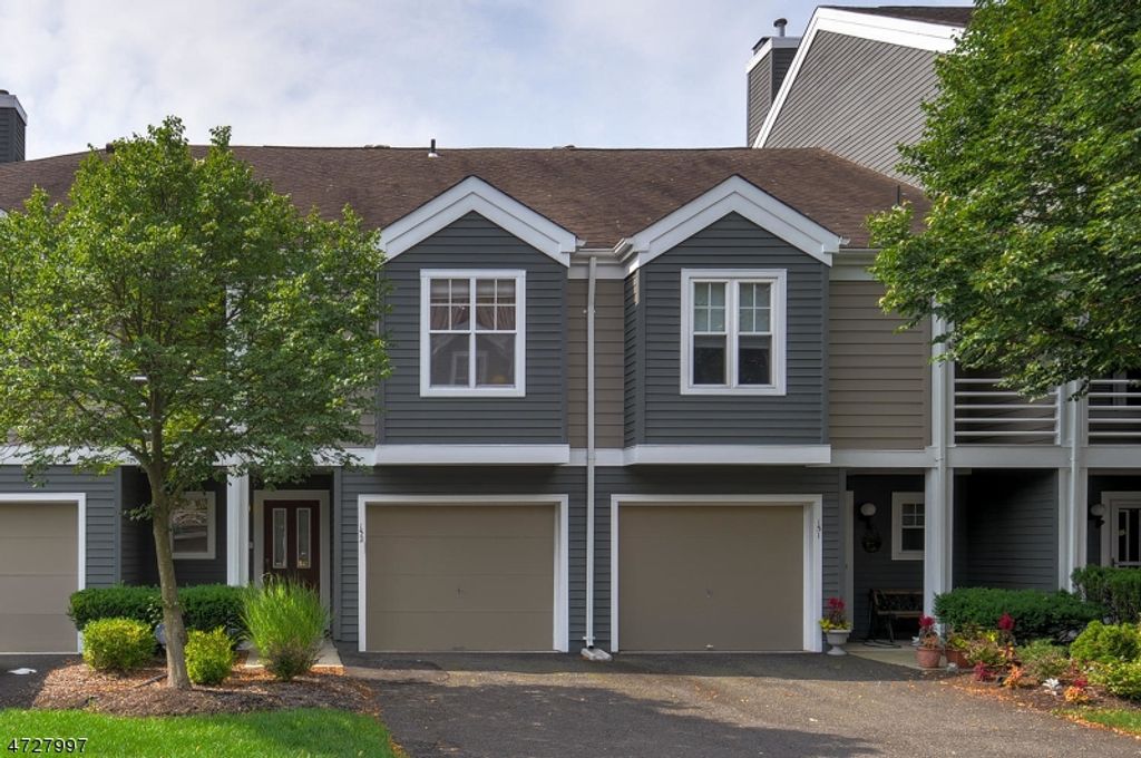 152 Bonney Ct, Bridgewater Twp., NJ 08807