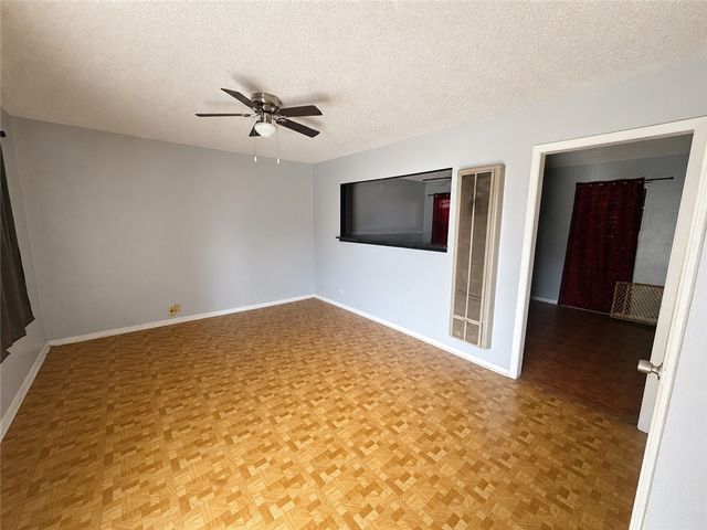 4826 Prescott St, Corpus Christi, TX 78416