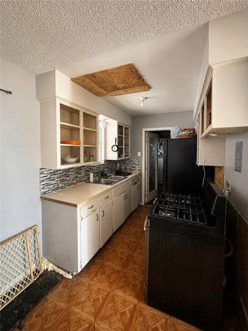 4826 Prescott St, Corpus Christi, TX 78416