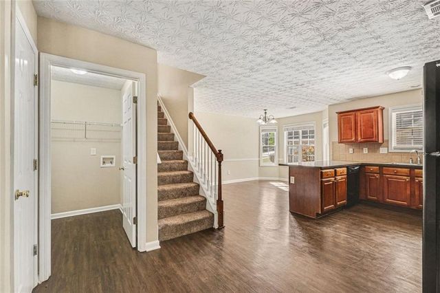 4104 Roslindale Lane, Buford, GA 30519