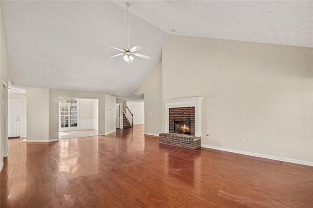 4104 Roslindale Lane, Buford, GA 30519