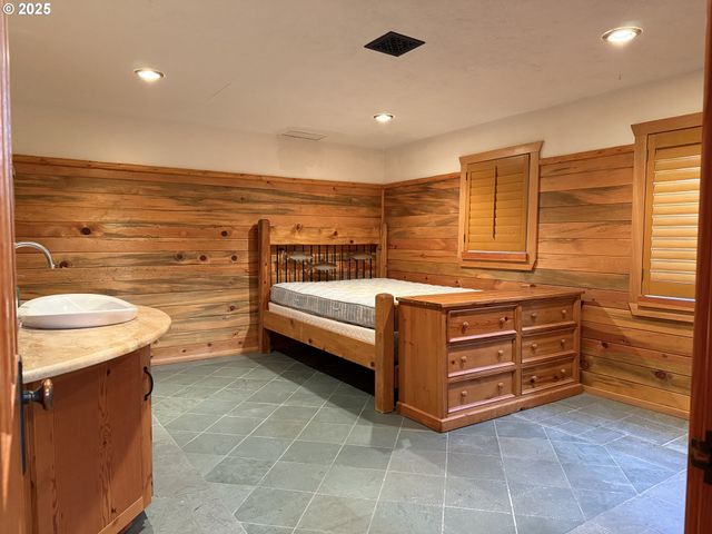 507 ELROD Ave, Maupin, OR 97037