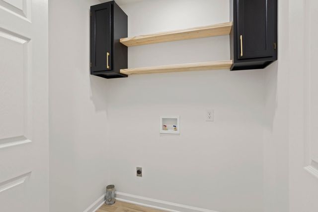 6 IDLE Lane, Fountain Inn, SC 29644