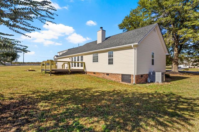 6 IDLE Lane, Fountain Inn, SC 29644