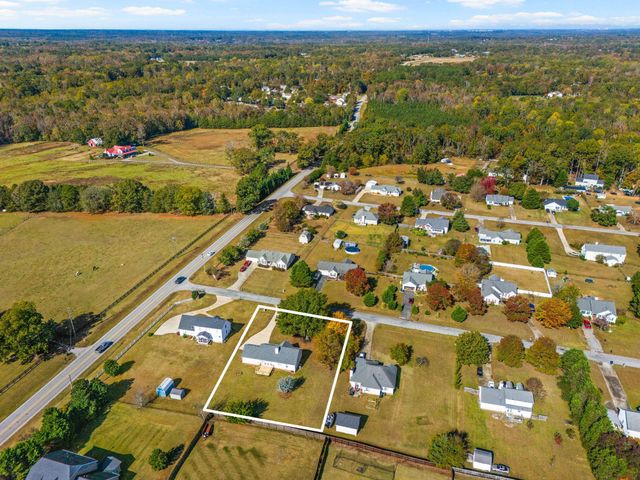 6 IDLE Lane, Fountain Inn, SC 29644