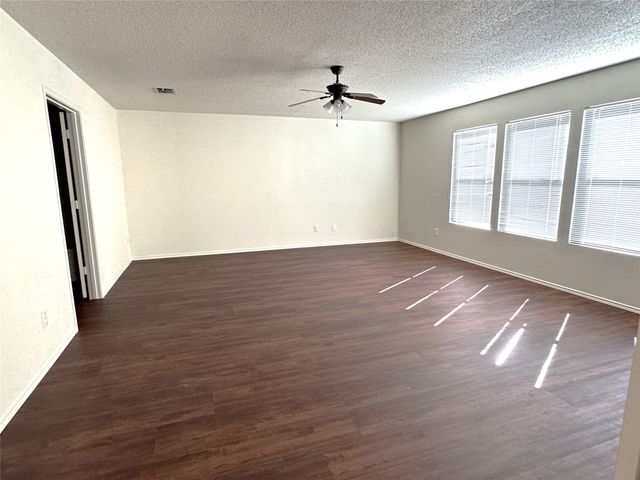 8737 Garden Springs Drive, Fort Worth, TX 76123