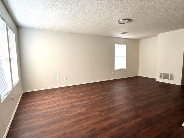 8737 Garden Springs Drive, Fort Worth, TX 76123