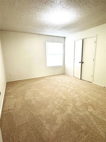8737 Garden Springs Drive, Fort Worth, TX 76123