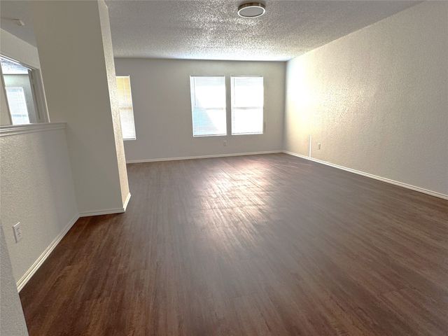 8737 Garden Springs Drive, Fort Worth, TX 76123