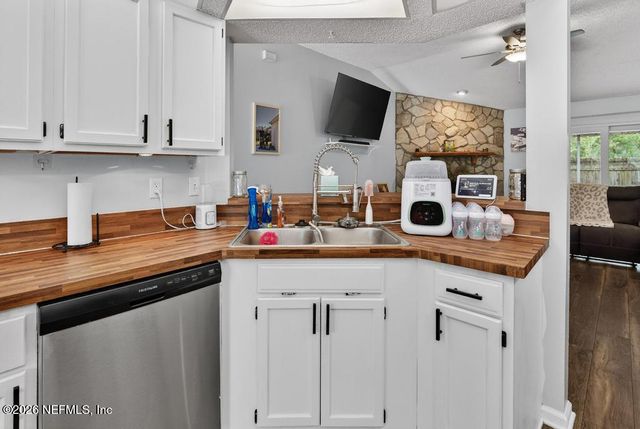 86093 SANTA BARBARA Street, Yulee, FL 32097