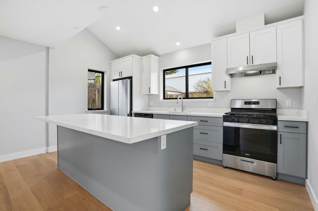 11-15 Spruce Street, Millbrae, CA 94030