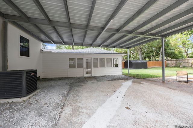 4545 Orchid St, Baton Rouge, LA 70808