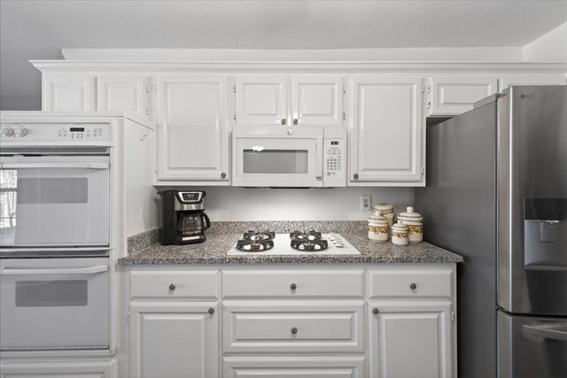 10353 Richard Circle, Forney, TX 75126