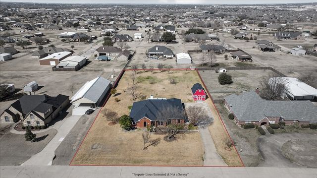 10353 Richard Circle, Forney, TX 75126