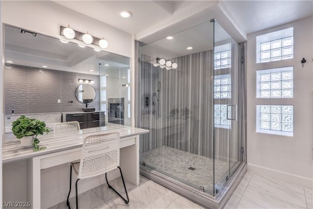 9040 Thornbury Lane, Las Vegas, NV 89134