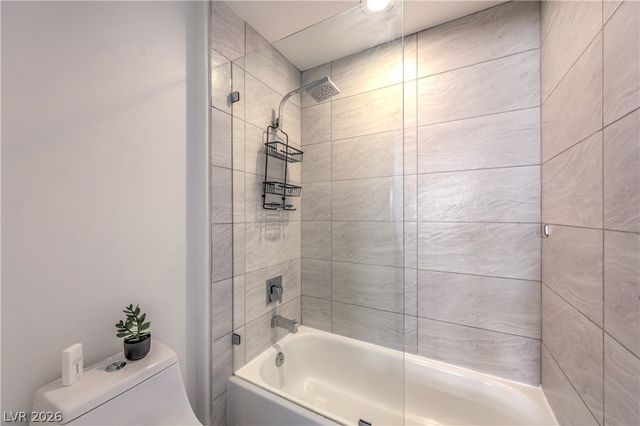 9040 Thornbury Lane, Las Vegas, NV 89134