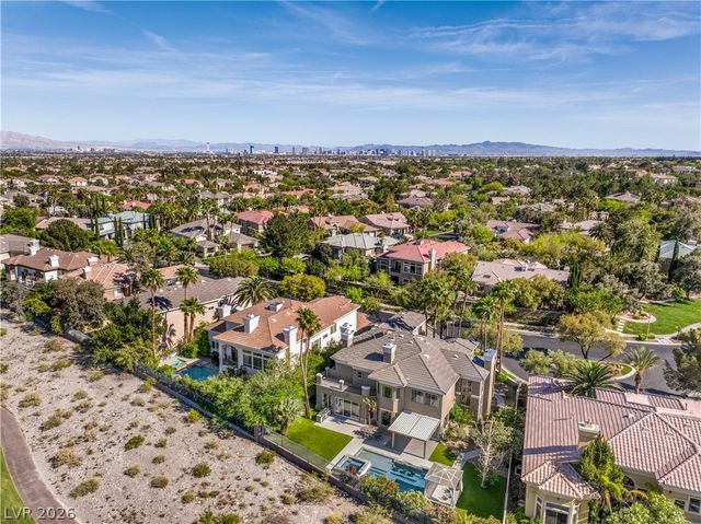 9040 Thornbury Lane, Las Vegas, NV 89134