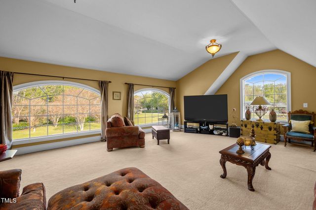 1174 Robertson Road, Roxboro, NC 27574