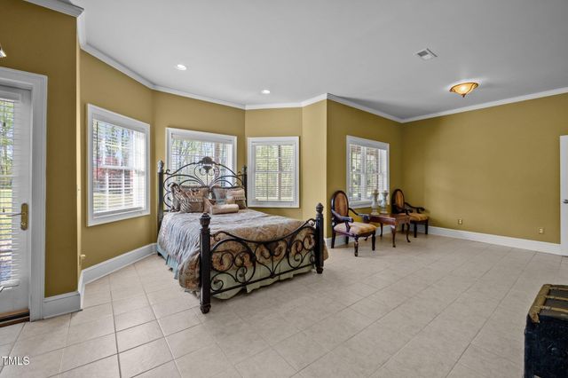 1174 Robertson Road, Roxboro, NC 27574