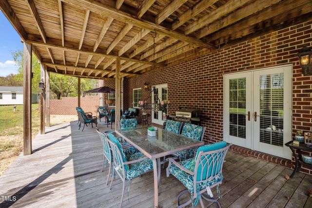 1174 Robertson Road, Roxboro, NC 27574