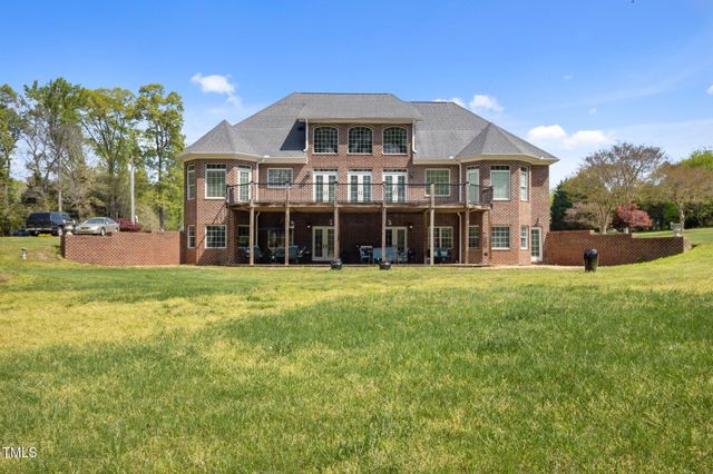 1174 Robertson Road, Roxboro, NC 27574