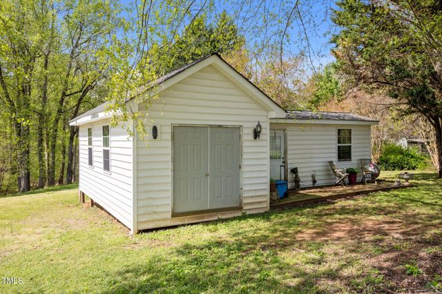 1174 Robertson Road, Roxboro, NC 27574