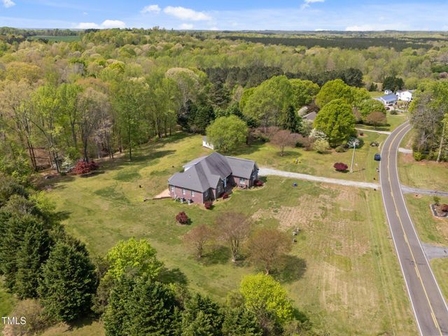 1174 Robertson Road, Roxboro, NC 27574