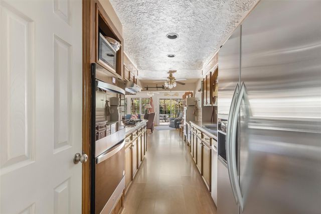 14510 Foxford Way, Houston, TX 77015