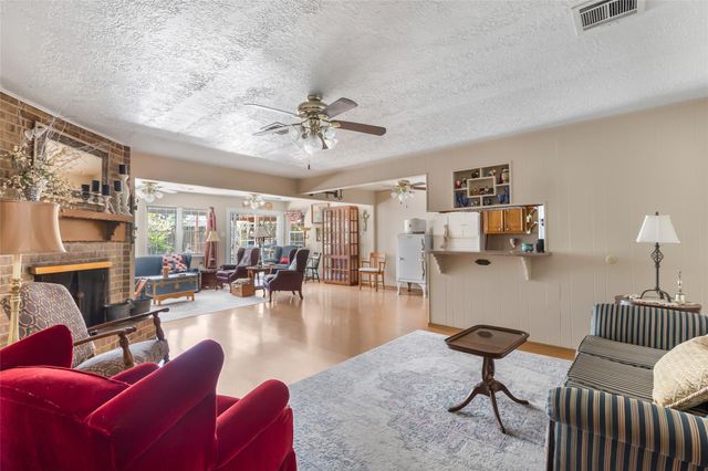 14510 Foxford Way, Houston, TX 77015