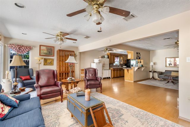 14510 Foxford Way, Houston, TX 77015