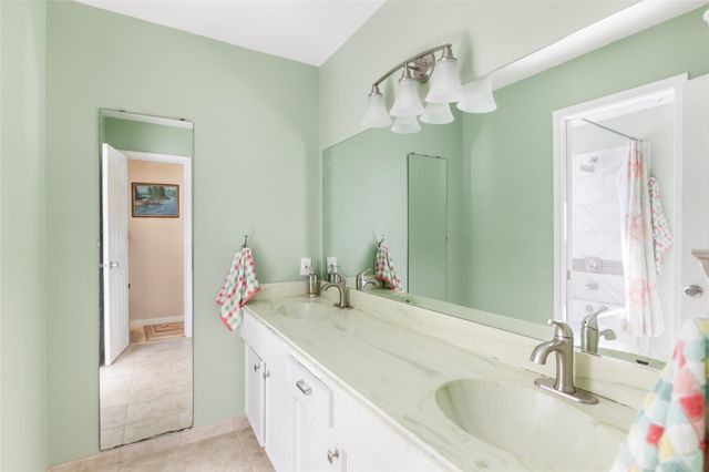 14510 Foxford Way, Houston, TX 77015