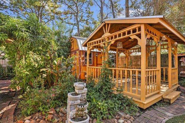 14510 Foxford Way, Houston, TX 77015