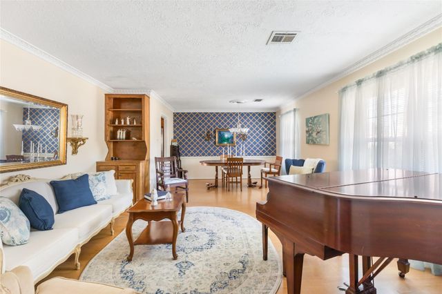 14510 Foxford Way, Houston, TX 77015