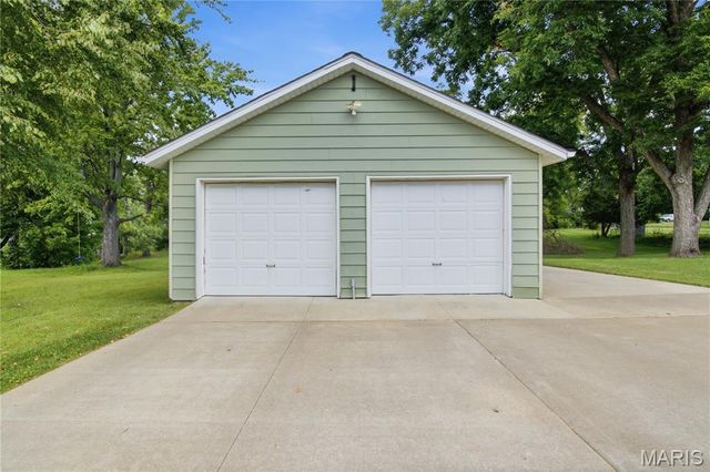 310 N Briegel Street, Columbia, IL 62236