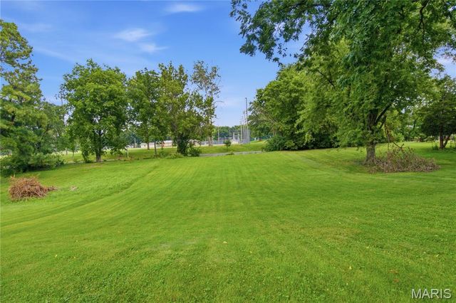 310 N Briegel Street, Columbia, IL 62236