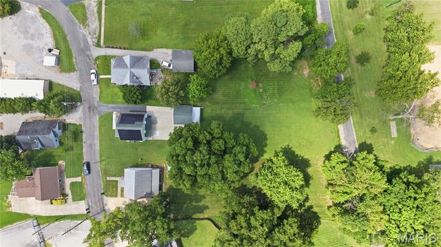 310 N Briegel Street, Columbia, IL 62236