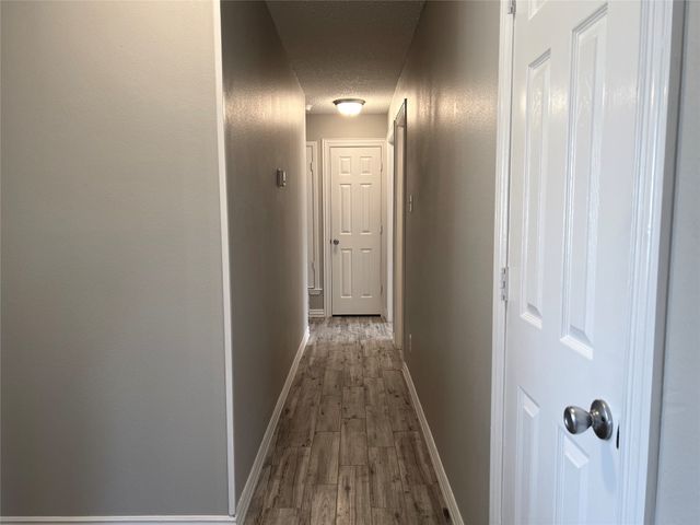 202 S Sendero Drive, Decatur, TX 76234