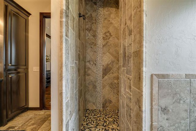 3600 Wimberley Creek Drive, Yukon, OK 73099